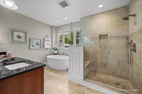 Bath - Undisclosed, Mchenry, IL 60051 photo 1 of 6