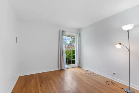 Bedroom - 5475 Adeline Pl, Oak Forest, IL 60452 photo 1 of 5