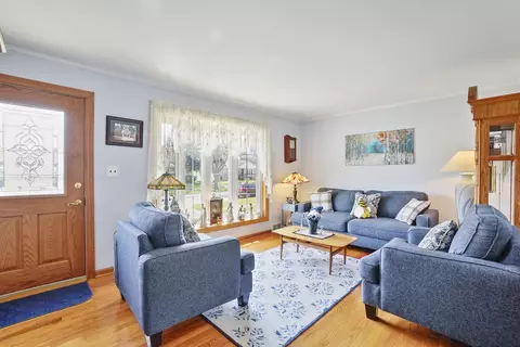 Living - 1516 Atwood Ave, Berkeley, IL 60163 photo 1 of 4