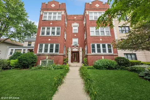 427 S Taylor Ave #2N, Oak Park, IL 60304
