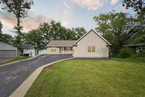1922 Dawn Pt, Davis, IL 61019