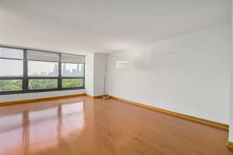 360 E Randolph St #503, Chicago, IL 60601 photo 19