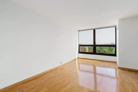 360 E Randolph St #503, Chicago, IL 60601 photo 13