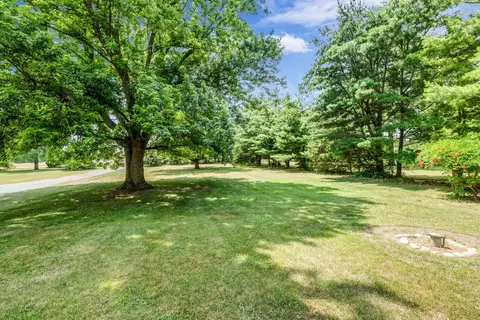 Exterior - 9822 W Pauling Rd, Monee, IL 60449 photo 8 of 14