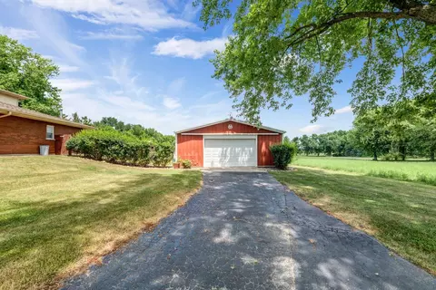 Exterior - 9822 W Pauling Rd, Monee, IL 60449 photo 2 of 14