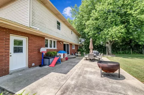 Exterior - 9822 W Pauling Rd, Monee, IL 60449 photo 4 of 14