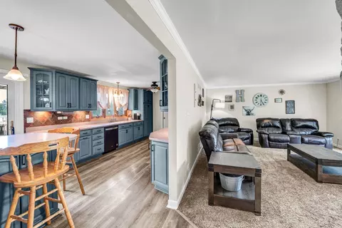 Kitchen - 9822 W Pauling Rd, Monee, IL 60449 photo 1 of 5