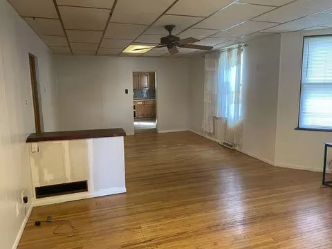 1407 Pulaski St, Peru, IL 61354 photo 8