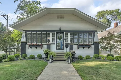 804 E Jackson St, Morris, IL 60450