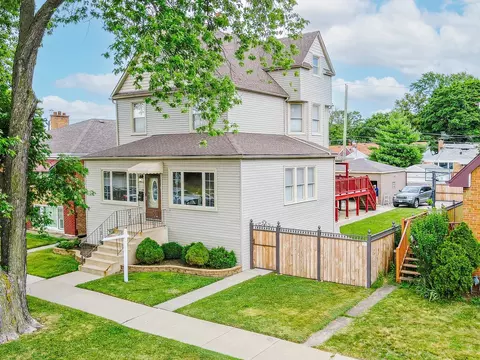 3139 Ridgeland Ave, Berwyn, IL 60402