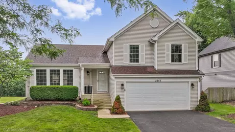 2243 Camden Ln, Hanover Park, IL 60133