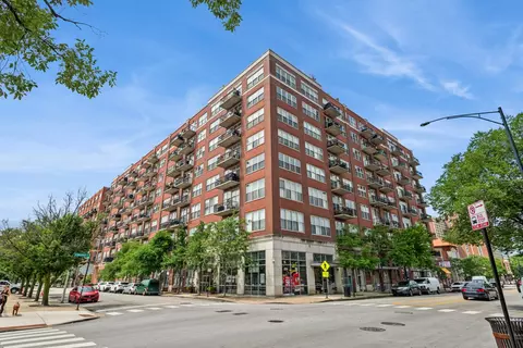 6 S Laflin St #712, Chicago, IL 60607