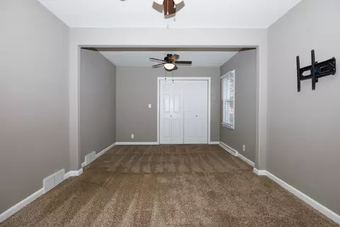 Bedroom - 1304 Bell St, Bloomington, IL 61701 photo 1 of 2