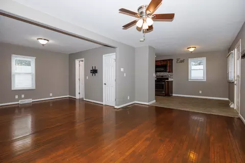 Living - 1304 Bell St, Bloomington, IL 61701 photo 3 of 8