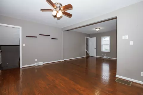 Living - 1304 Bell St, Bloomington, IL 61701 photo 1 of 8