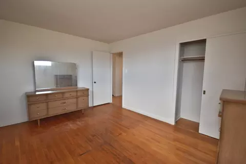 Bedroom - 1541 N Lee Blvd, Berkeley, IL 60163 photo 1 of 4