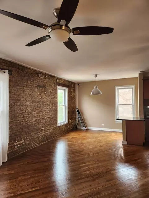 Living - 5201 S Blackstone Ave #3E, Chicago, IL 60615 photo 2 of 2
