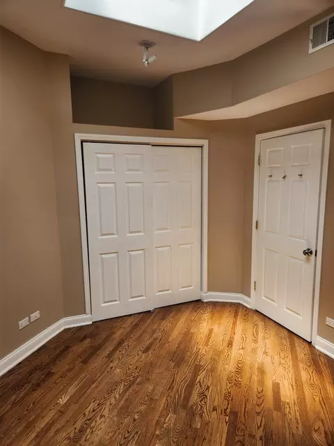 Other - 5201 S Blackstone Ave #3E, Chicago, IL 60615 photo 2 of 3