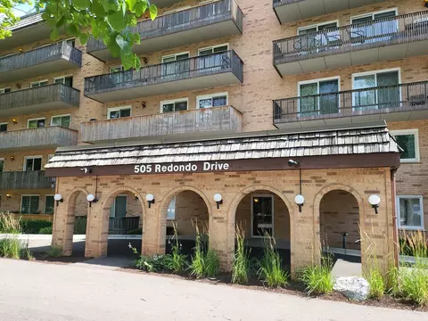 505 Redondo Dr #108, Downers Grove, IL 60516