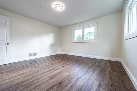 Bedroom - 1665 Highland Blvd, Hoffman Estates, IL 60169 photo 9 of 9