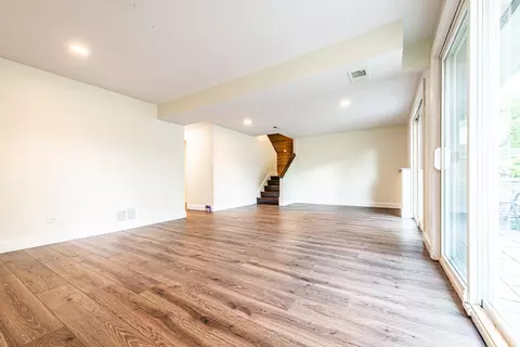 Living - 1665 Highland Blvd, Hoffman Estates, IL 60169 photo 12 of 13