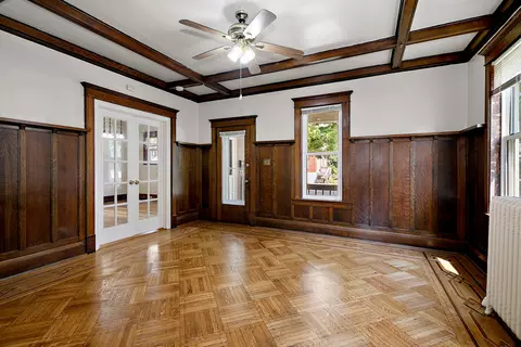 Living - 219 S 3rd Ave, Kankakee, IL 60901 photo 2 of 7