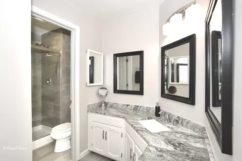 Bath - 1620 Hadley Ct #A2, Wheeling, IL 60090 photo 2 of 2