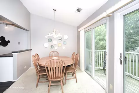 Dining - 1620 Hadley Ct #A2, Wheeling, IL 60090 photo 1 of 1
