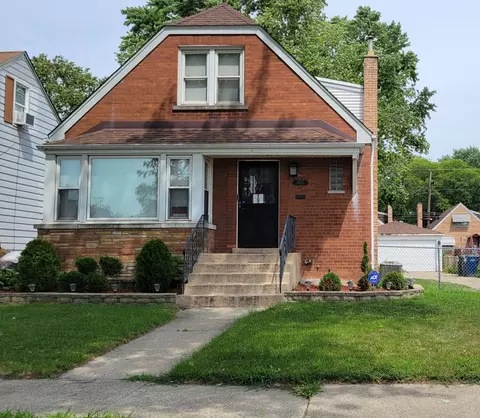 8815 S Albany Ave, Evergreen Park, IL 60805