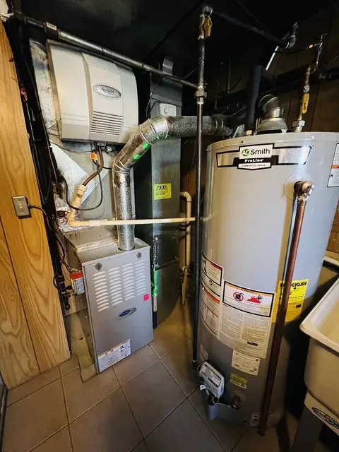 Other - 189 Ambleside Rd, Des Plaines, IL 60016 photo 8 of 15