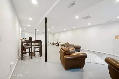 313 S Commonwealth Ave, Elgin, IL 60123 photo 15