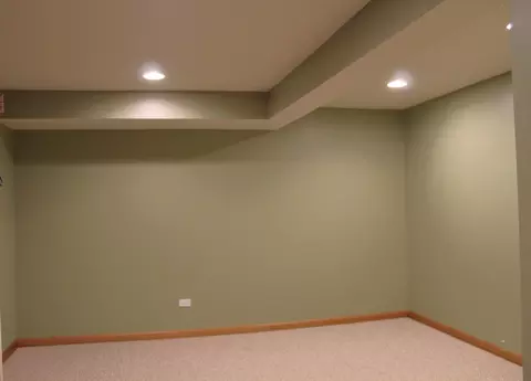 Other - 1098 Clover Hill Ln, Elgin, IL 60120 photo 6 of 13