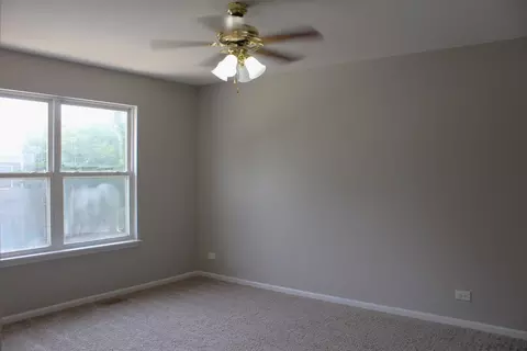 Other - 1098 Clover Hill Ln, Elgin, IL 60120 photo 3 of 13