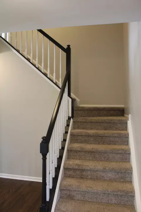 Entry Way - 1098 Clover Hill Ln, Elgin, IL 60120 photo 1 of 2