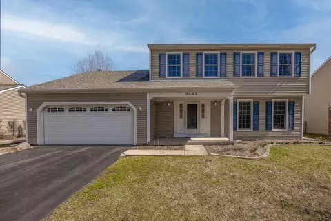 1121 Independence Ave, Saint Charles, IL 60174