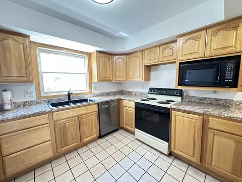 Kitchen - 101 E Illinois St, Mansfield, IL 61854 photo 2 of 4