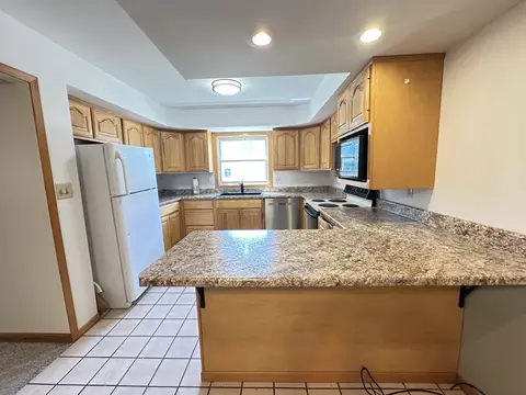 Kitchen - 101 E Illinois St, Mansfield, IL 61854 photo 4 of 4