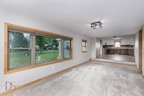 8965 S Holm Rd, Dwight, IL 60420 photo 11
