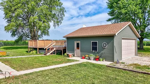 8965 S Holm Rd, Dwight, IL 60420 photo 7
