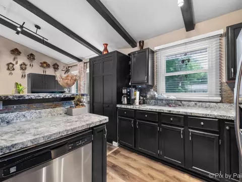 Kitchen - Undisclosed, Mchenry, IL 60050 photo 4 of 4