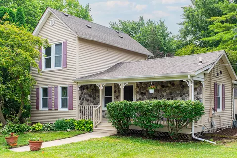 620 Elm St, Maple Park, IL 60151