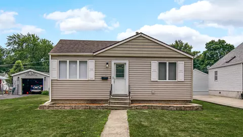 733 2nd Ave, Morris, IL 60450