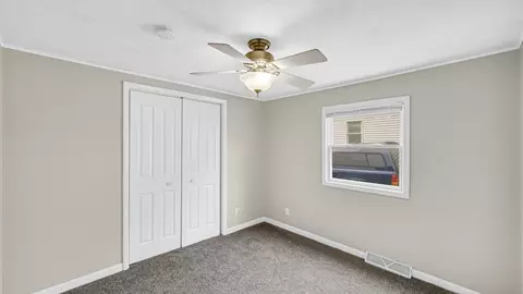 Bedroom - 733 2nd Ave, Morris, IL 60450 photo 1 of 2