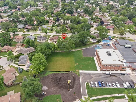 222 Dulles Rd, Des Plaines, IL 60016 photo 28