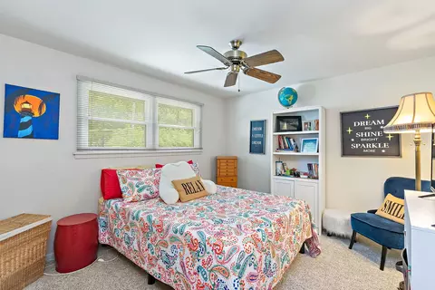 222 Dulles Rd, Des Plaines, IL 60016 photo 16