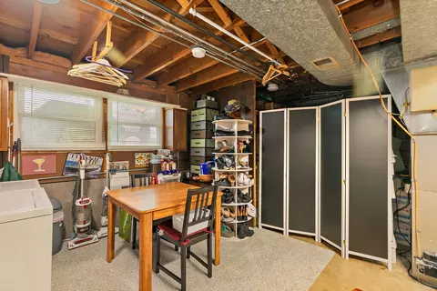 222 Dulles Rd, Des Plaines, IL 60016 photo 23