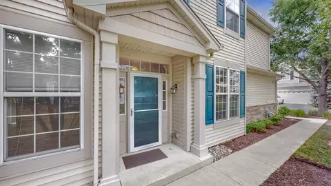 3066 Troon Dr, Montgomery, IL 60538