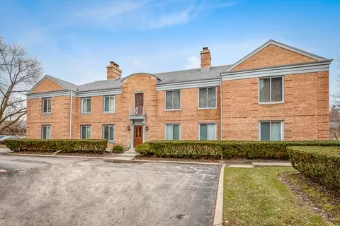 1499 Shermer Rd #204E, Northbrook, IL 60062