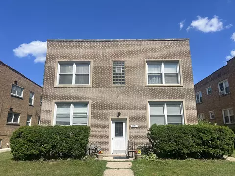 9013 La Crosse Ave, Skokie, IL 60077