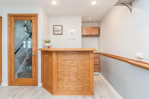 Entry Way - 1122 Coolidge Ave, Wheaton, IL 60189 photo 1 of 1